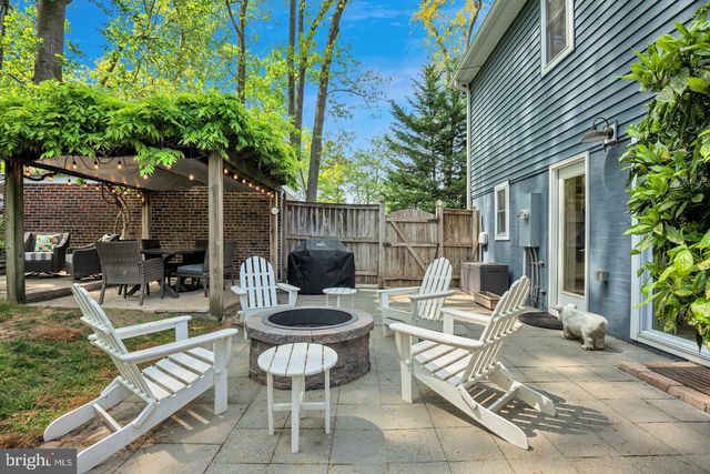 406 TENNESSEE AVE, Alexandria, VA 22305