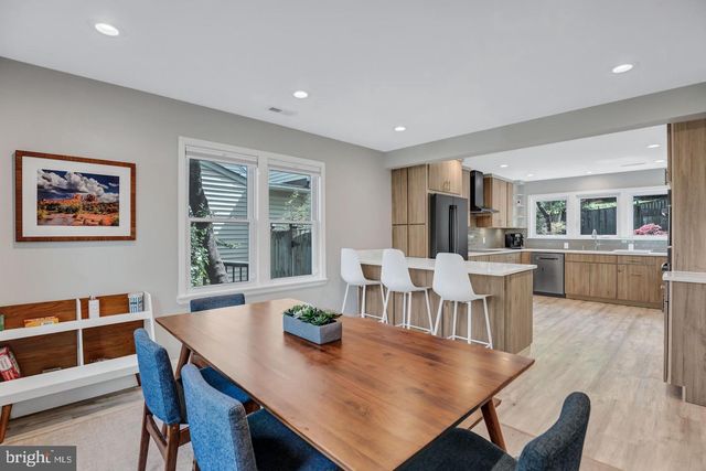 406 TENNESSEE AVE, Alexandria, VA 22305