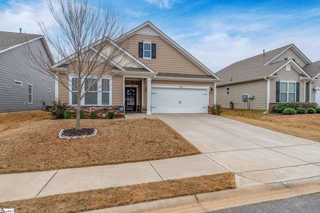 607 Raleighwood Lane, Simpsonville, SC 29681