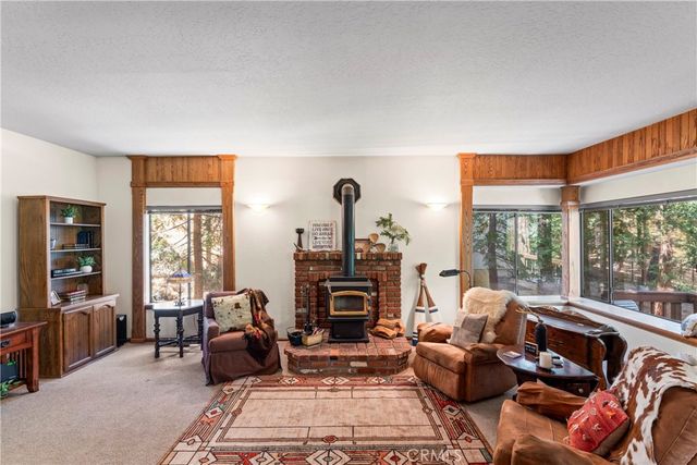 24250 Horst Drive, Crestline, CA 92325