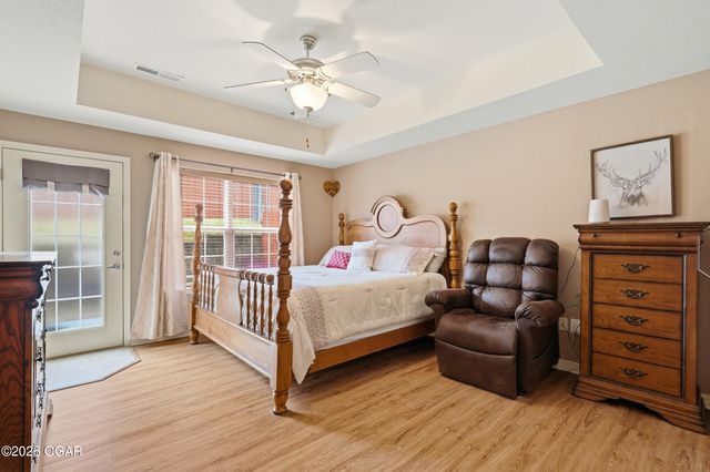 101 Residence Lane, Branson, MO 65616