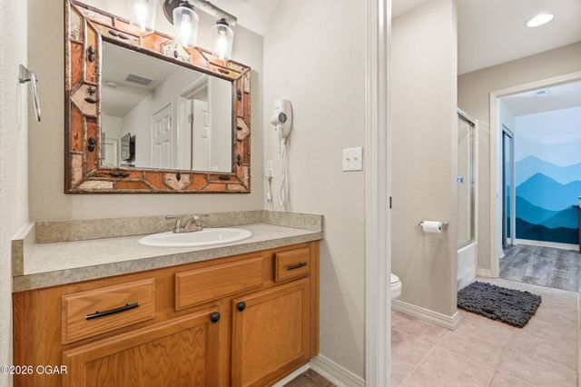 101 Residence Lane, Branson, MO 65616
