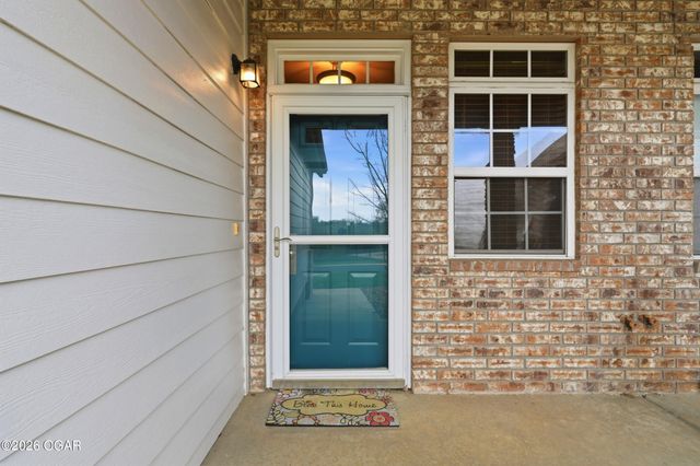101 Residence Lane, Branson, MO 65616