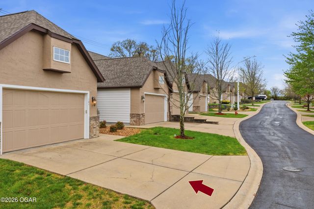 101 Residence Lane, Branson, MO 65616