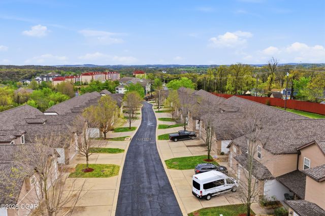 101 Residence Lane, Branson, MO 65616
