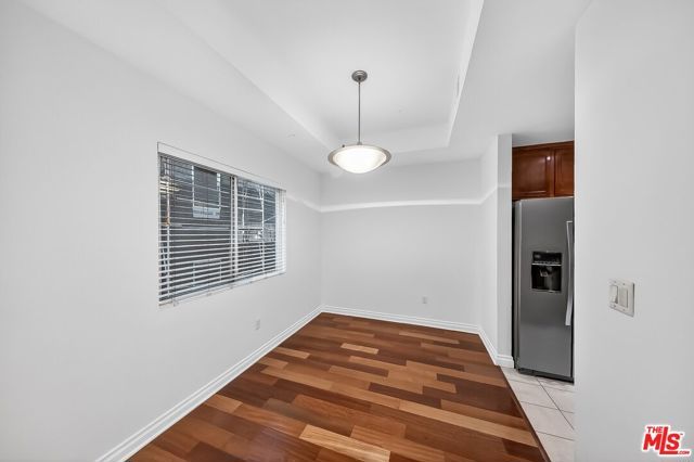 956 S Wilton Place 201, Los Angeles, CA 90019