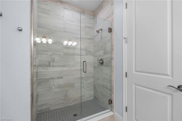 4620 Arboretum CIR 201, Naples, FL 34112