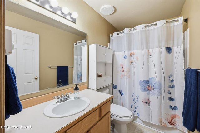 6182 W LOFTY RIDGE ST, Rathdrum, ID 83858