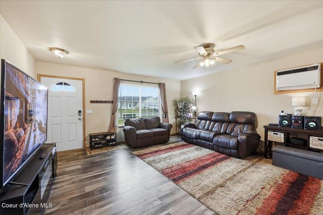 6182 W LOFTY RIDGE ST, Rathdrum, ID 83858