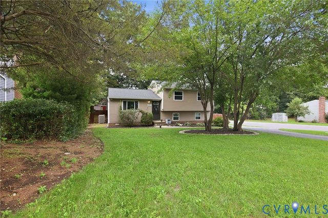 4812 Fairlake Ln, Glen Allen, VA 23060