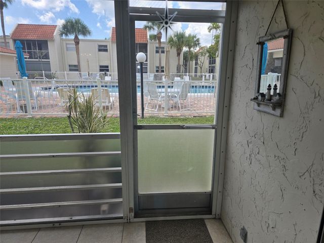 1428 SE 4th Avenue 107, Deerfield Beach, FL 33441