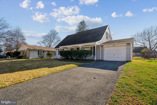 2820 BELAIR DR, Bowie, MD 20715