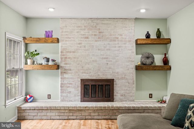 21 DEEP POWDER CT, Woodstock, MD 21163