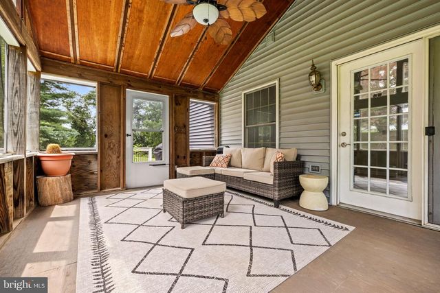 21 DEEP POWDER CT, Woodstock, MD 21163