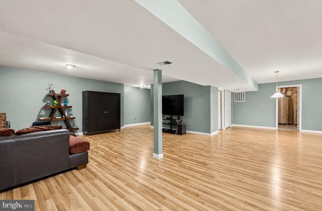 21 DEEP POWDER CT, Woodstock, MD 21163