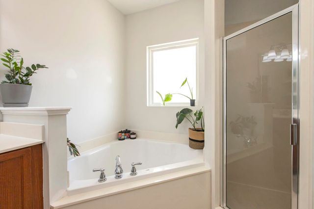 2165 Gold Valley Dr, Murfreesboro, TN 37130