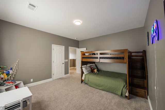 2165 Gold Valley Dr, Murfreesboro, TN 37130