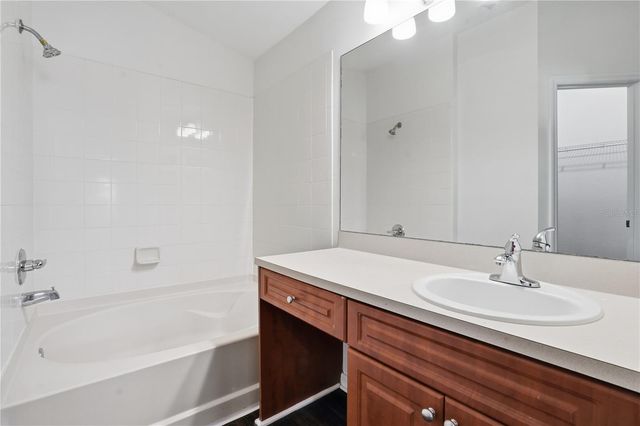 11719 CREST CREEK DRIVE, Riverview, FL 33569