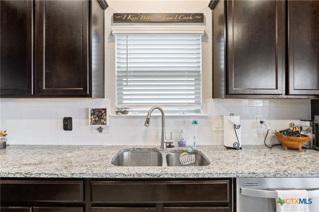 2102 Gadwall Drive, Copperas Cove, TX 76522