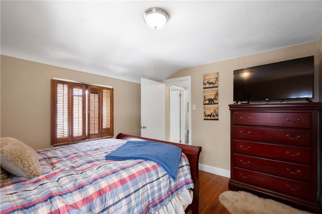 148 Ryan Drive, Scott Twp, PA 15220