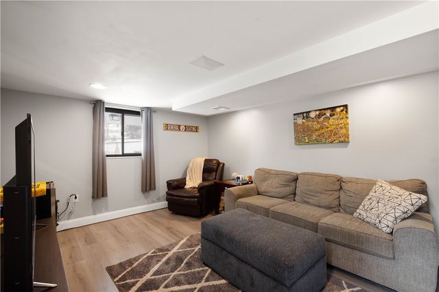 148 Ryan Drive, Scott Twp, PA 15220