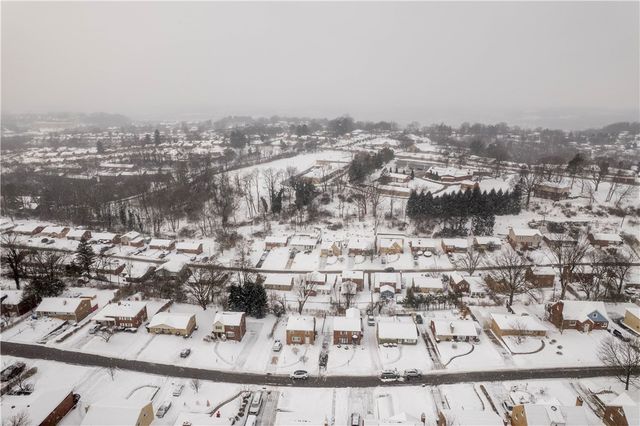 148 Ryan Drive, Scott Twp, PA 15220