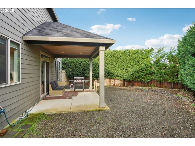 228 MISTY Ln, Woodland, WA 98674