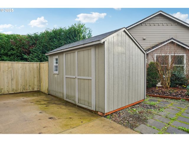 228 MISTY Ln, Woodland, WA 98674