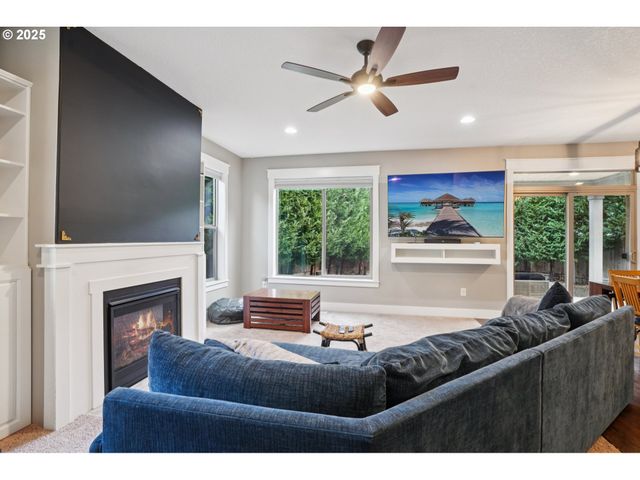 228 MISTY Ln, Woodland, WA 98674