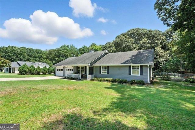 111 Brownsmill Drive, Grayson, GA 30017