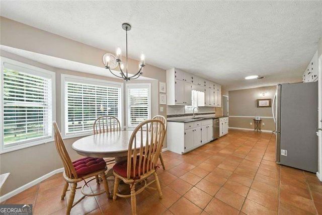 111 Brownsmill Drive, Grayson, GA 30017