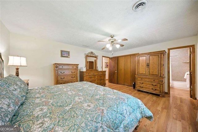 111 Brownsmill Drive, Grayson, GA 30017
