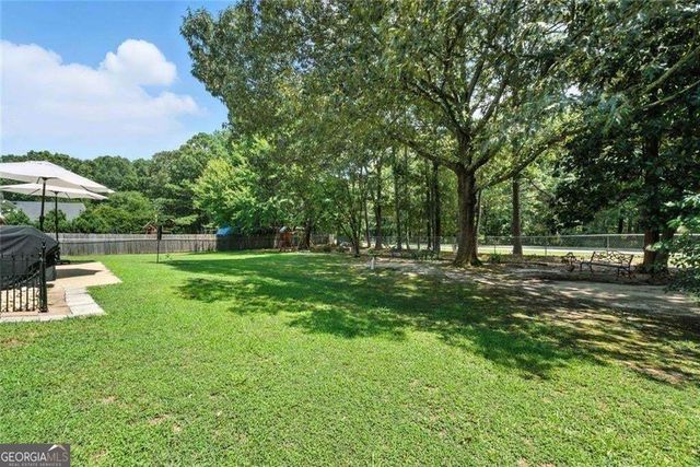 111 Brownsmill Drive, Grayson, GA 30017