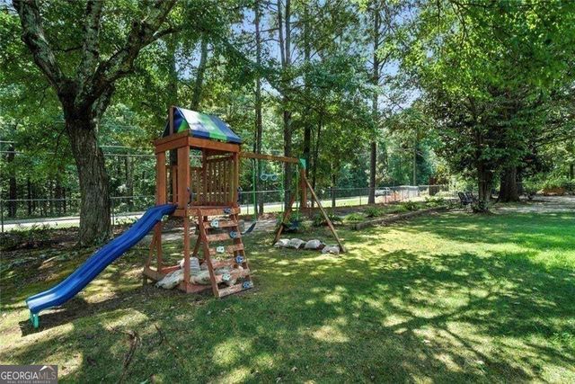 111 Brownsmill Drive, Grayson, GA 30017