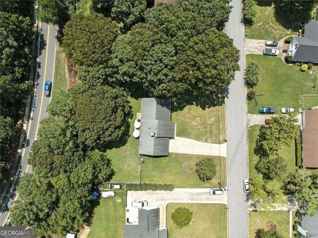 111 Brownsmill Drive, Grayson, GA 30017