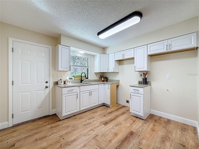 416 N HOURGLASS TERRACE, Crystal River, FL 34429