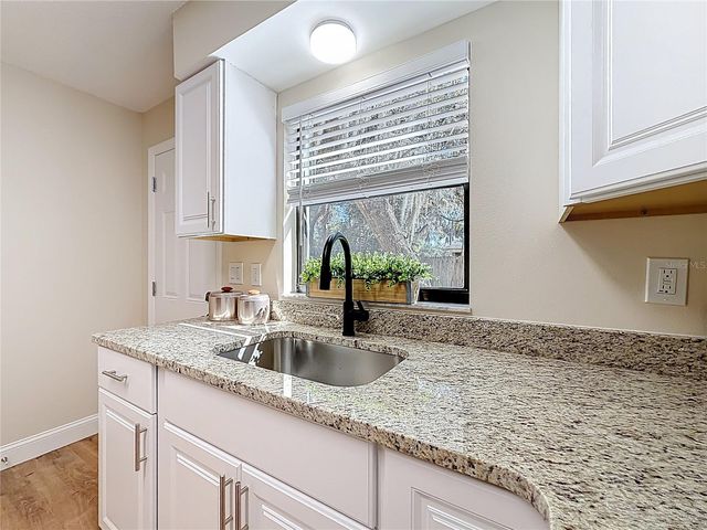 416 N HOURGLASS TERRACE, Crystal River, FL 34429