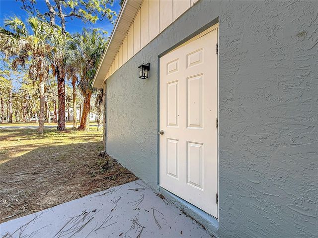 416 N HOURGLASS TERRACE, Crystal River, FL 34429