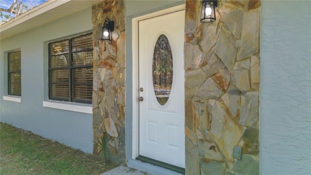 416 N HOURGLASS TERRACE, Crystal River, FL 34429
