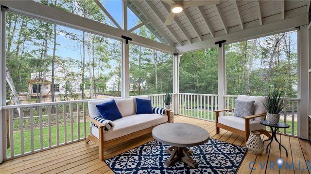 7647 Dandridge Dr, Quinton, VA 23141