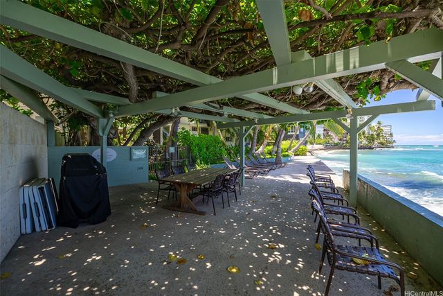 2943 Kalakaua Avenue 707, Honolulu, HI 96815