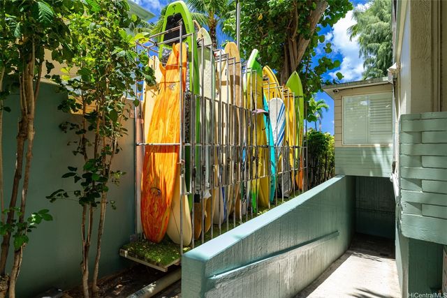 2943 Kalakaua Avenue 707, Honolulu, HI 96815