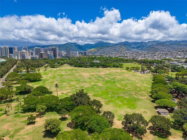 2943 Kalakaua Avenue 707, Honolulu, HI 96815