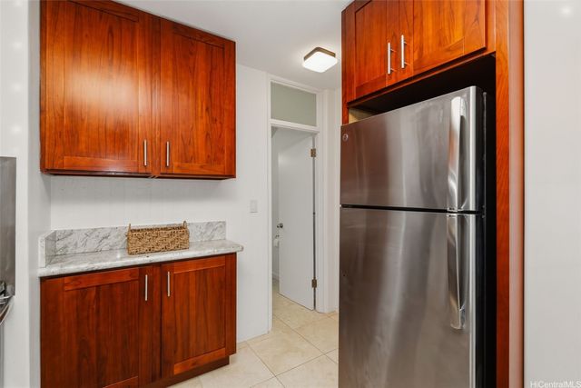 2943 Kalakaua Avenue 707, Honolulu, HI 96815