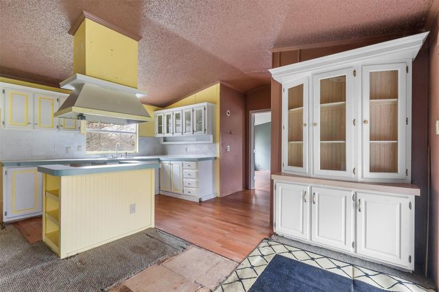 4012 Nebraska Trail, Granbury, TX 76048