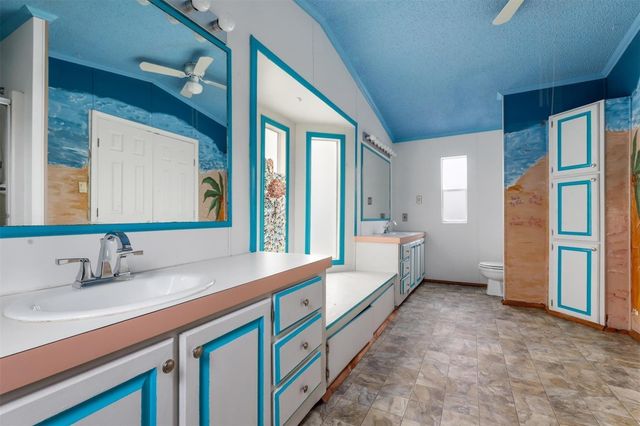 4012 Nebraska Trail, Granbury, TX 76048