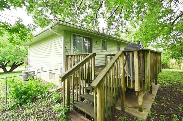10526 N Walnut Street, Kansas City, MO 64155