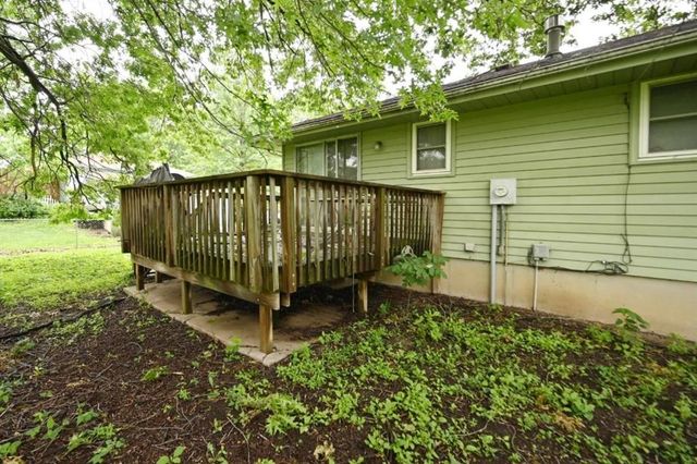10526 N Walnut Street, Kansas City, MO 64155