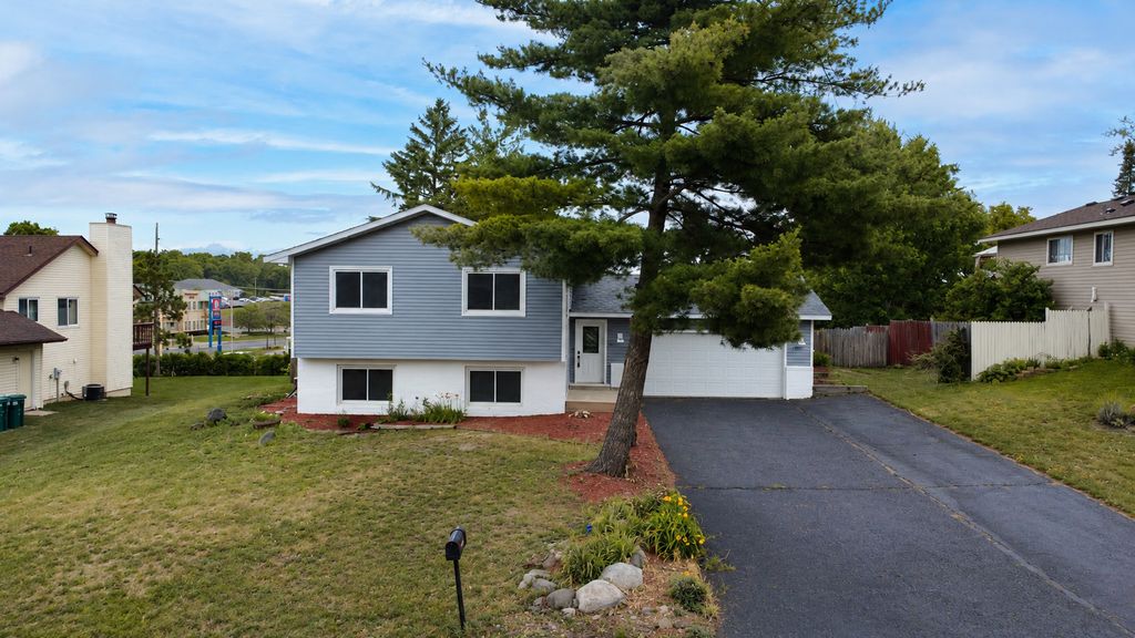 1599 Lancaster Lane, Eagan, MN 55122 — photo 2