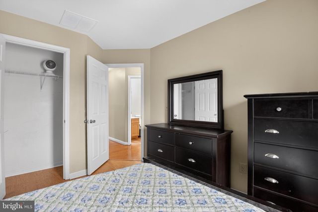 226 FINCH WAY, Newark, DE 19702
